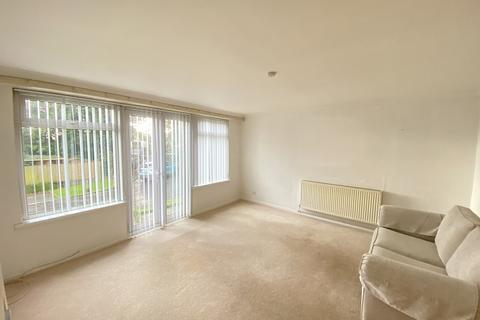 2 bedroom ground floor maisonette to rent, Glany Yr Afon Court, Sylvan Way, Sketty, Swansea, SA2