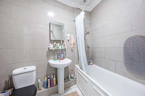 1 bedroom flat for sale, Essex road, Islington, London, N1