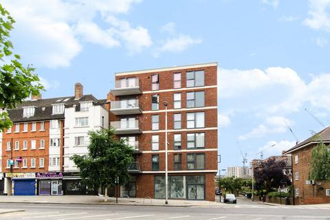 2 bedroom flat to rent, Wandsworth Road, Nine Elms, London, SW8