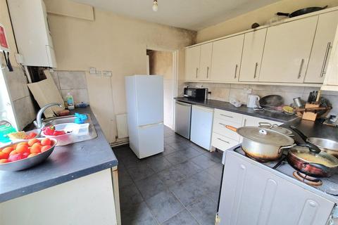 4 bedroom end of terrace house for sale, Marlborough Road, Bedford