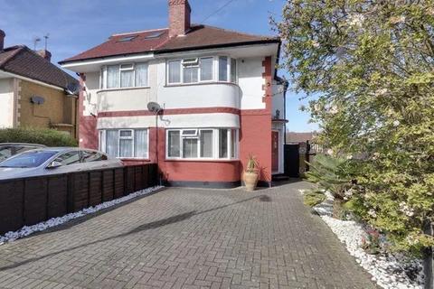 4 bedroom semi-detached house to rent, Newnham Gardens, Northolt UB5