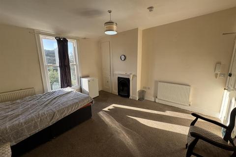 1 bedroom house to rent, Weston Road, Gloucester GL1