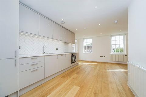 Studio to rent, The Mansion, 250 High Street, Feltham, Middlesex