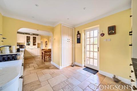 4 bedroom detached house for sale, Church Road, Ovington