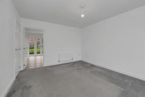 3 bedroom semi-detached house for sale, Myrtlewood Road, Bury St. Edmunds