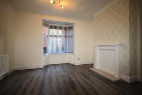 2 bedroom end of terrace house for sale, York Terrace, Rustenburg Street, Hull, East Riding of Yorkshire. HU9 2QD