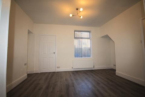 2 bedroom end of terrace house for sale, York Terrace, Rustenburg Street, Hull, East Riding of Yorkshire. HU9 2QD