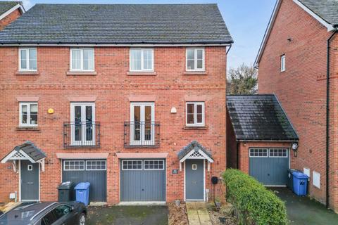 3 bedroom townhouse for sale, School Drive, Lymm WA13