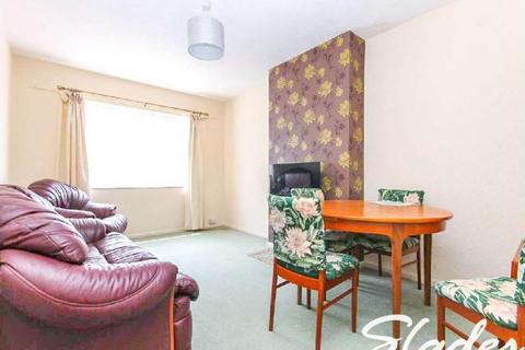 2 bedroom flat to rent, Oaktree Parade, Ringwood Road, Bransgore