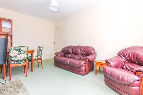 2 bedroom flat to rent, Oaktree Parade, Ringwood Road, Bransgore