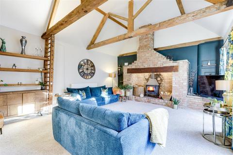 5 bedroom barn conversion for sale, Shelton, Newark NG23