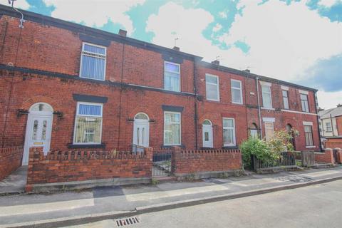 2 bedroom terraced house to rent, Denton Street, Bury BL9