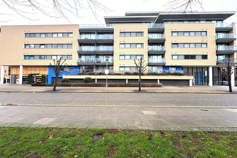 2 bedroom apartment to rent, Drift Court, E16