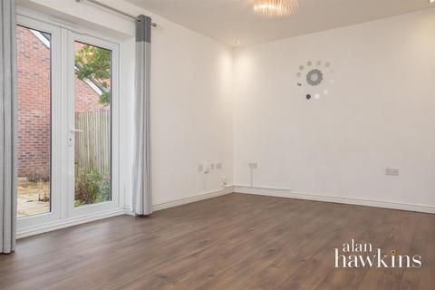 11 Buxton Way, Royal Wootton Bassett, Swindon, SN4 8JB