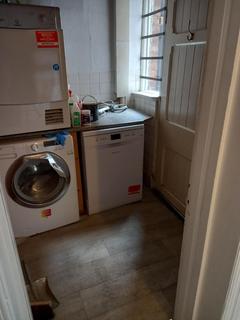 7 bedroom terraced house to rent, Granville Road, Manchester, M14