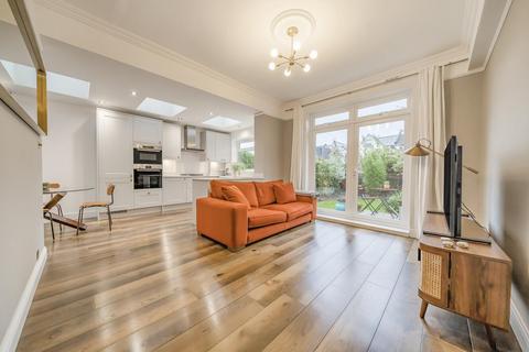 2 bedroom flat for sale, Springfield Road, Wimbledon