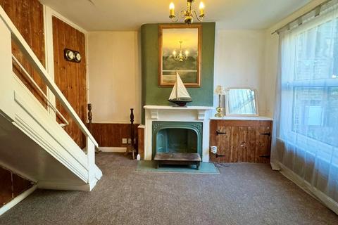 2 bedroom cottage to rent, Sion Passage Ramsgate CT11