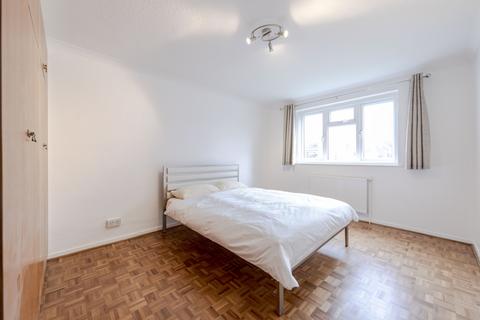 1 bedroom flat to rent, Westcombe Park Road London SE3