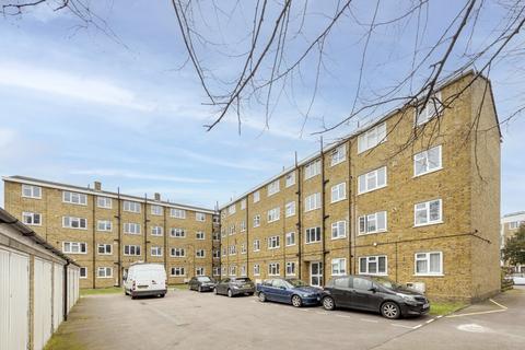 1 bedroom flat to rent, Westcombe Park Road London SE3