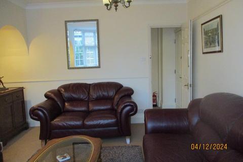 1 bedroom flat to rent, Bath Road, Old Town