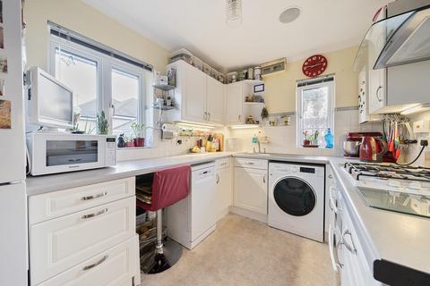 2 bedroom flat for sale, Strode Road, Street, BA16