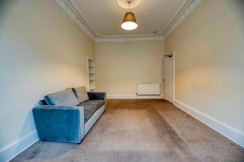 3 bedroom flat to rent, 1492L – Mertoun Place, Edinburgh, EH11 1JZ