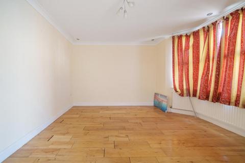 2 bedroom terraced house to rent, Slough,  Berkshire,  SL1