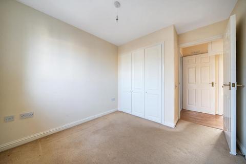 2 bedroom flat for sale, High Wycombe,  Buckinghamshire,  HP13