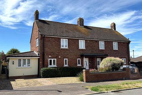 4 bedroom semi-detached house for sale, Lymans Road, Arlesey, SG15