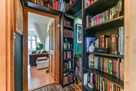 Flat 3, 13 Anerley Hill, London, SE19 2BA