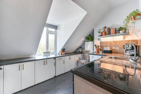 Flat 3, 13 Anerley Hill, London, SE19 2BA