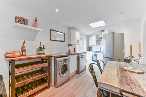 2 bedroom maisonette for sale, Grange Road, SE19, Crystal Palace, London, SE19