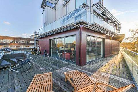 2 bedroom flat for sale, Stannary Street, Kennington, London, SE11