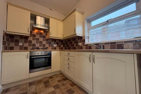 2 bedroom terraced house for sale, Lees Hall Road, Dewsbury