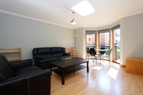 2 bedroom flat to rent, Kelvinhaugh Street, Glasgow, Glasgow City, G3