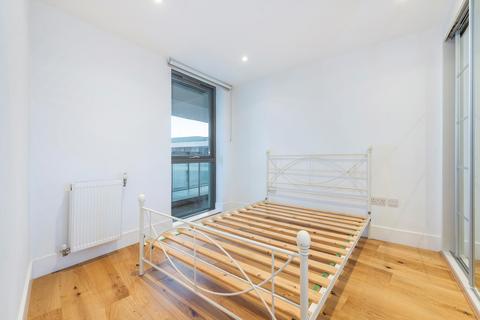 1 bedroom flat for sale, Packington Street, London, N1