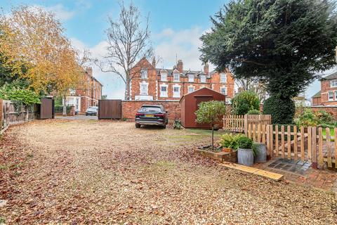 5 bedroom semi-detached house for sale, Queensberry Road, Kettering NN15