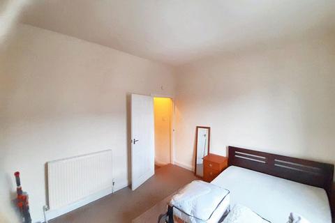 1 bedroom apartment to rent, Trafalgar Road, Beeston, Nottingham, NG9 1LB