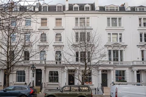 4 bedroom terraced house to rent, Palace Gardens Terrace, Kensington, W8