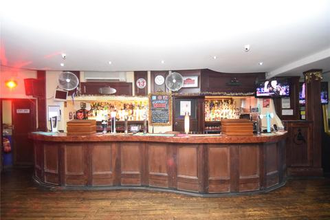 Bar and nightclub to rent, Harcourt Place, Scarborough, North Yorkshire, YO11