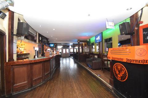 Bar and nightclub to rent, Harcourt Place, Scarborough, North Yorkshire, YO11