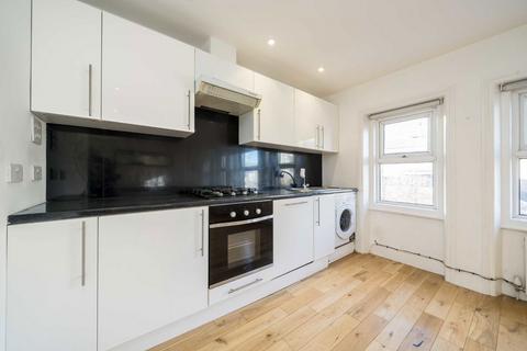 2 bedroom flat for sale, Stile Hall Parade, London W4