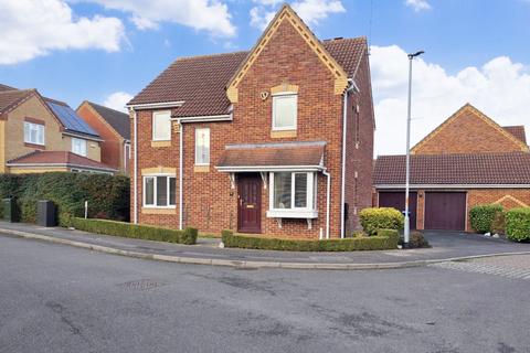 4 bedroom detached house for sale, Magnolia Close, Abington, Northampton, NN3 3XE