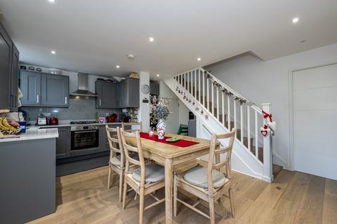 3 bedroom terraced house for sale, Cobham Close,  Battersea, London SW11