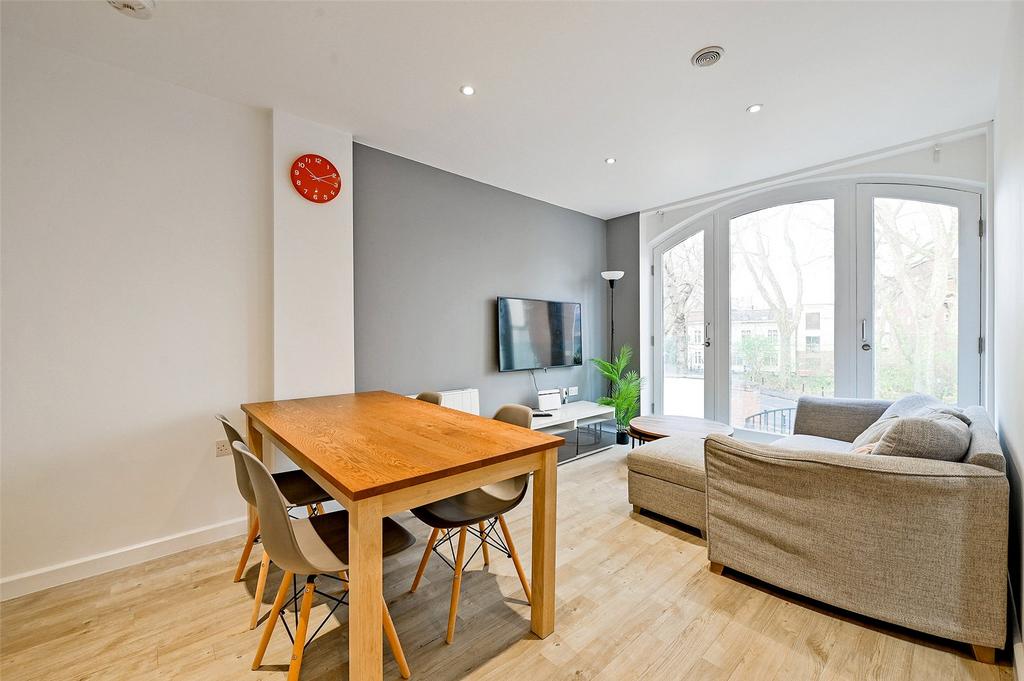 Dining / Living Room