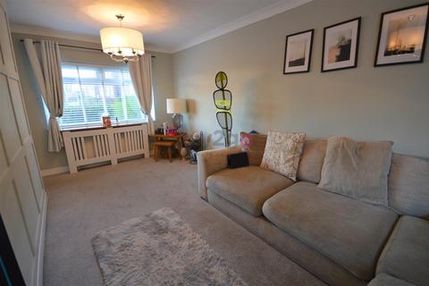 3 bedroom semi-detached house for sale, Dyke Vale Road, Sheffield, S12