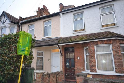 2 bedroom terraced house to rent, Grant Road, Harrow