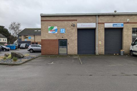 Industrial unit to rent, Unit 12 Boundary Business Centre, Boundary Road, Woking Surrey, GU21 5DH