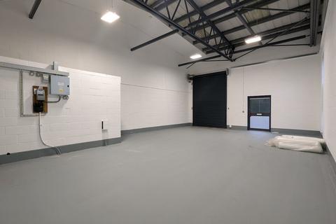 Industrial unit to rent, Unit 12 Boundary Business Centre, Boundary Road, Woking Surrey, GU21 5DH