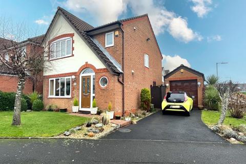 3 bedroom detached house for sale, Marsham Road, Westhoughton, Bolton